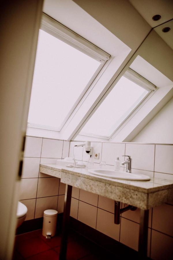 Romantik Hotel Schmiedegasthaus Gehrke バート・ネンドルフ エクステリア 写真