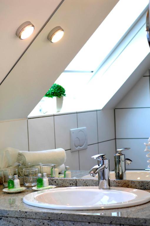Romantik Hotel Schmiedegasthaus Gehrke バート・ネンドルフ 部屋 写真